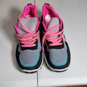Kids' Pink and Black Athletic Shoes